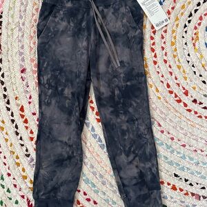 Lululemon Athletica Tie-Dye Ankle Pants - Gray